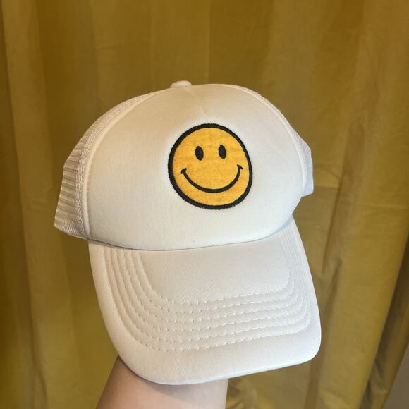 Custom Smiley Face Trucker Cap Fashion Outdoor Adjustable Casual Hat Adjustable - Picture 1 of 7